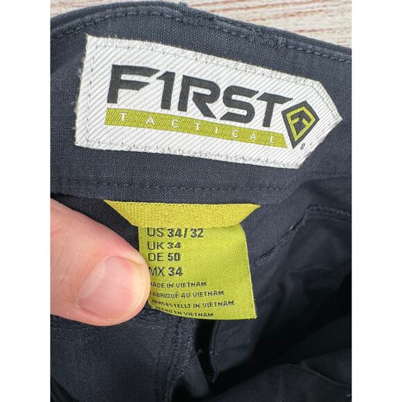 First Tactical V2 EMS Cargo Pants Mens 34x32 Navy Blue 10 Pocket - Picture 7 of 10